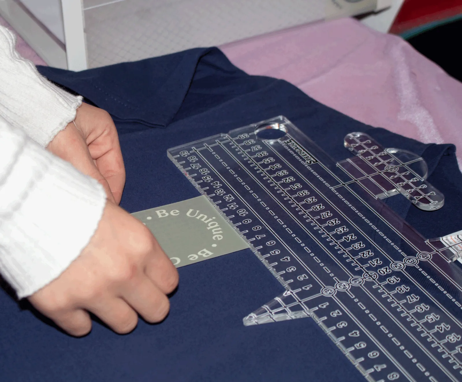 Siebdruck auf T-Shirt für Modelabel — Bild 5